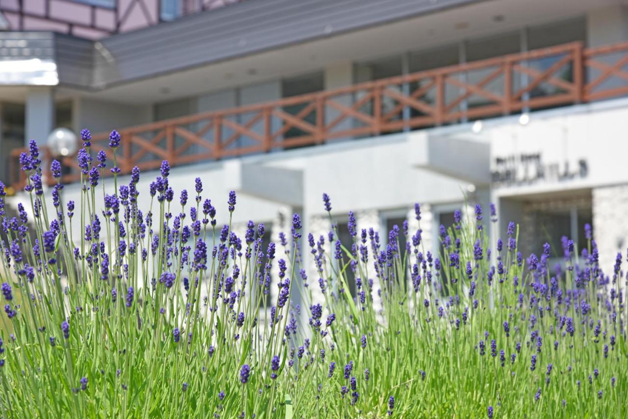 Furano Hotel Bell Hills Exterior photo